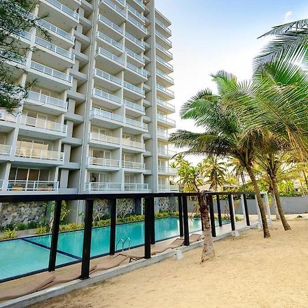 Masa Beach Front Apartment Uswetakeiyawa Ja-Ela Exterior photo